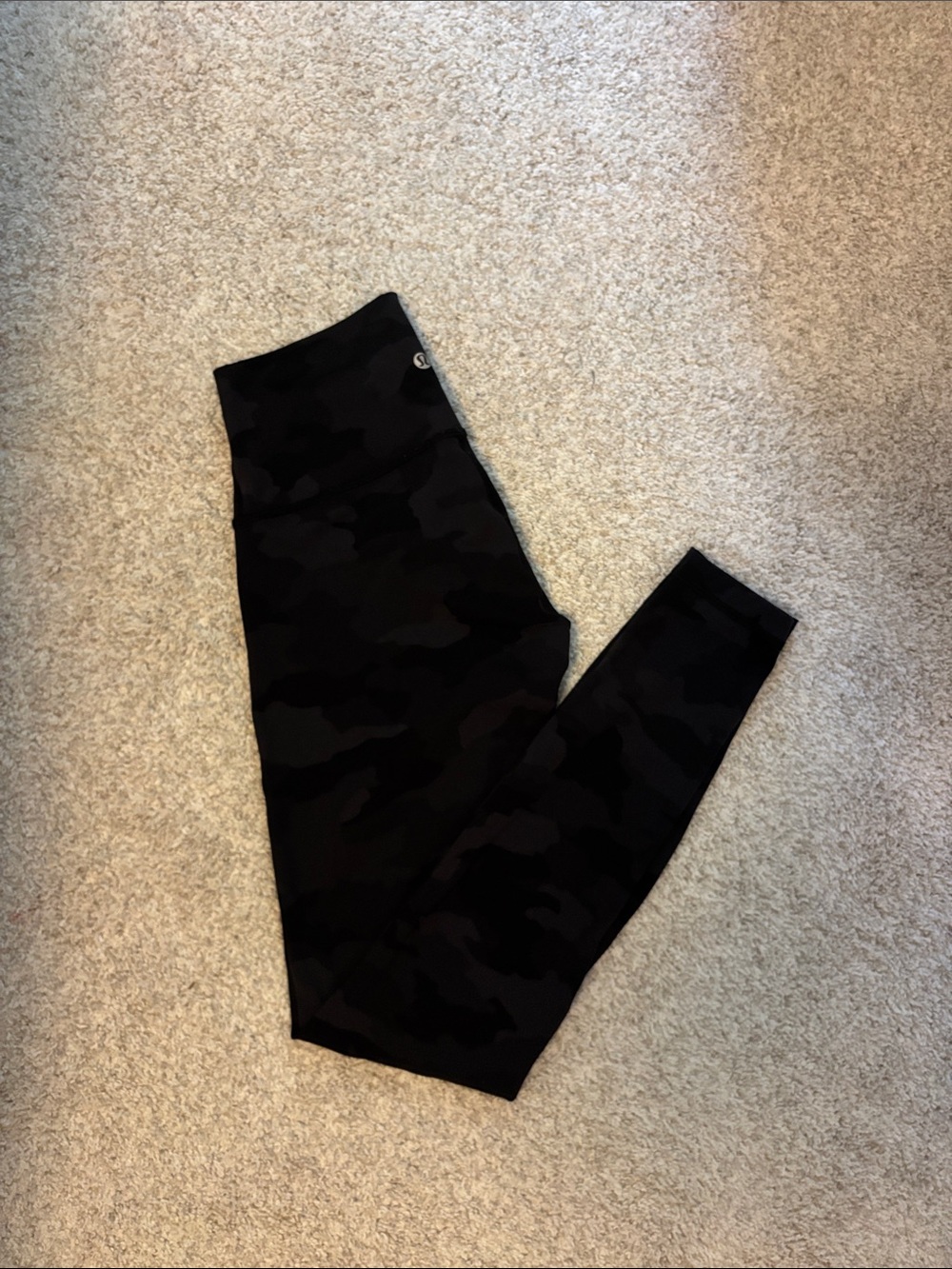 Wunder Under camo leggings
